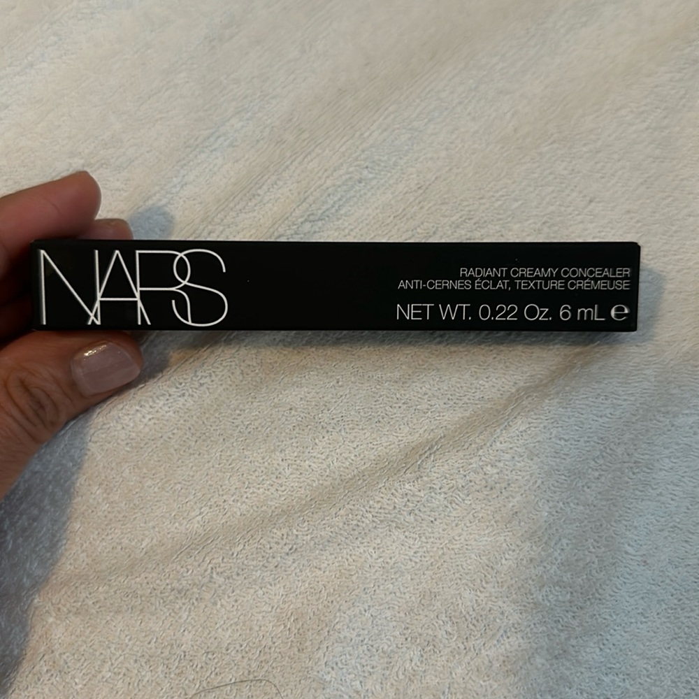 Brand new NARS radiant creamy concealer